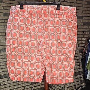 Old Navy Shorts Very Cute! SZ 16 Mid Rise